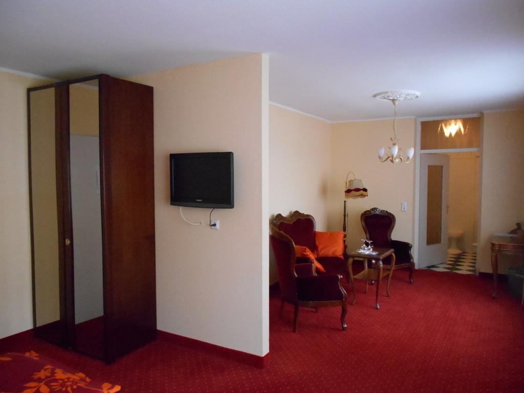 Hotel Posthof Sankt Wendel Δωμάτιο φωτογραφία